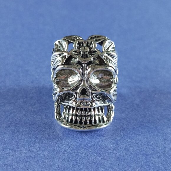 💀 Gothic Open Floral Skull with Leaves Heavy Metal Ring (Size 10) - Picture 2 of 4